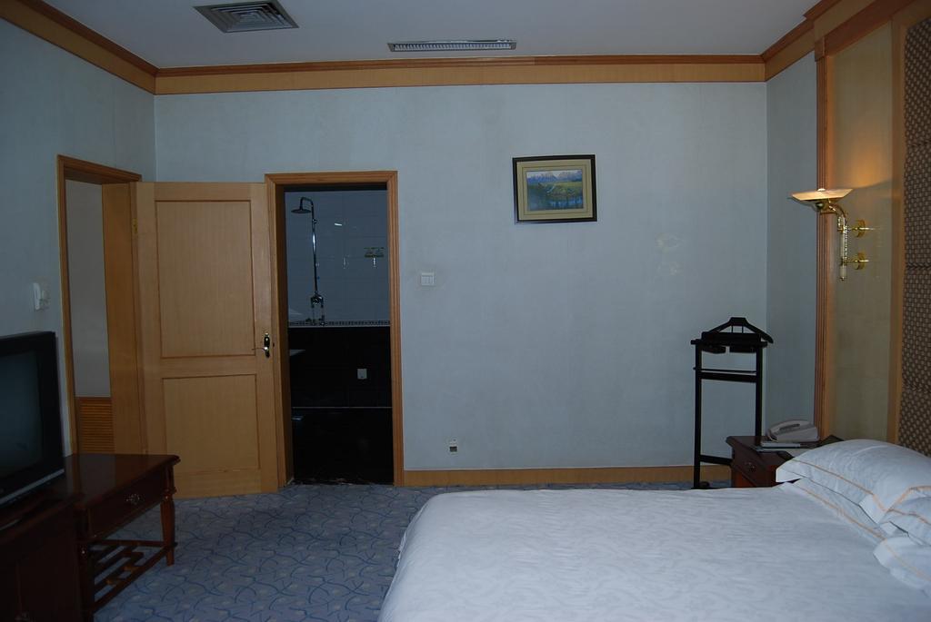 Hami Hotel Habitación foto