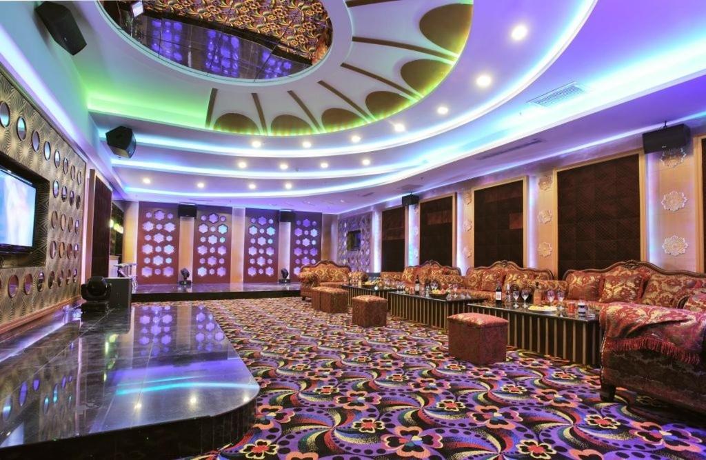Hami Hotel Exterior foto